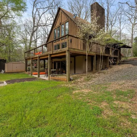 Lake Home on Lake Gaston!!