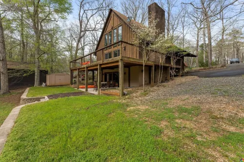 Lake Home on Lake Gaston!!