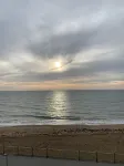 On the Beach! Gorgeous designer apartment with stunning sea views