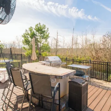 Deck, Private Gym & Comm Pools near Woodlands Mall