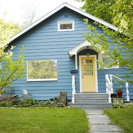 Cozy & Clean Home 2 blocks to Downtown, 3.5 mi. to base of Schweitzer!