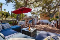 Vibrant Tropical Escape – Just Minutes from the Beach + Serene, Fenced Yard!