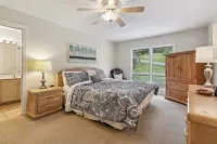Welcome to Family Lake Time – Your Waterfront Condo!