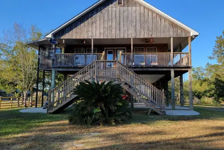 J & S's Pond Da Rosa  A Place Apart From The Rest