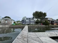 Spacious 5 Bedroom 4 Bathroom Home on Conesus Lake with 100 ft of Lakefront
