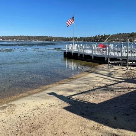 Weirs Beach - PRIME LOCATION!!!