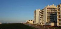 Cozy Vacation Apartment, Right on the Beach