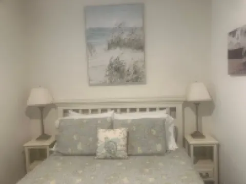 Aptos Bayview, Large 1 Br.Cottage, Pets & Parking. Ocean View Deck, Fire Pit Hotels in Aptos