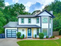 Modern Home - Private Pool & Sauna in Atlanta Suburb / World Cup Ready Hotels in Lawrenceville