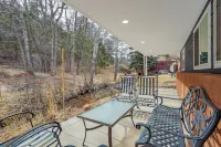 Creekside Pack Cabin with 360° Mountain Views