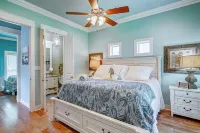 Massive Swimspa ~ Ocean Views ~ Short Walk to Beach ~ Starlink Internet ~ Games