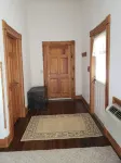 Historic Hardware Inn with River Views: Suite 102