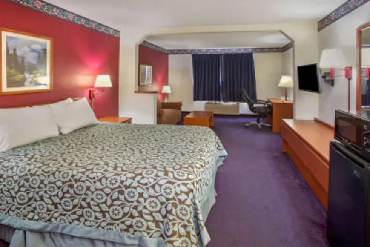 格雷舍姆戴斯套房酒店