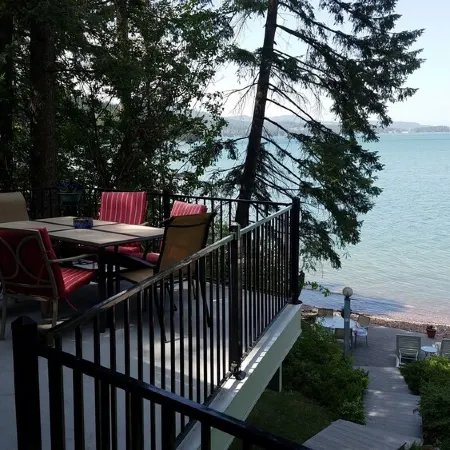 Private Flathead Lake House with unobstructed views into Glacier Park