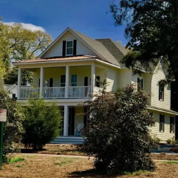 Scituate House Walk to the US Open - Old Town Charm 6BR - 6.5 Baths - Sleeps 12+