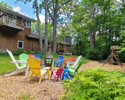 Spacious 6BR - 5BA Ski Home on Pico Mountain - Minutes to Killington Mountain Hotels in Mendon