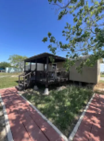 Lovely 2/2 Coastal Home next to Beach and fishing