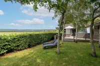 Clover Croft lodge - sleeps 4/5 with private hot tub