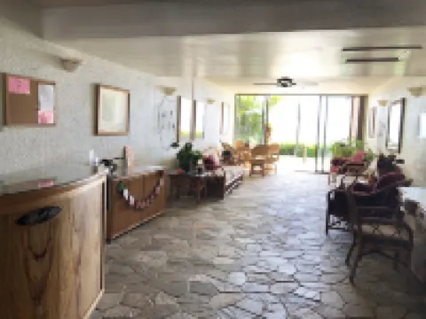 Oceanview, Air Conditioned, Centrally Located Maalaea Banyan Condo