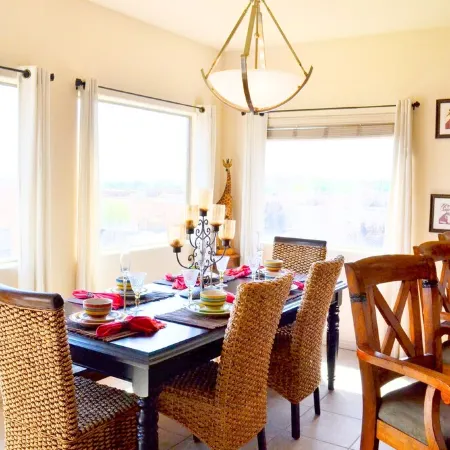 SW STYLE/BREATHTAKING VIEWS & 8 Min. to OLD TWN~WOW REVIEWS/Long Term SPECIALS