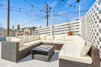 Los Angeles Hills Hideaway