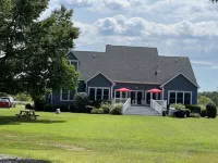 Creek Waterfront Home Adjunct to Chesapeake, Beach, Fishing, Golf, Wineries