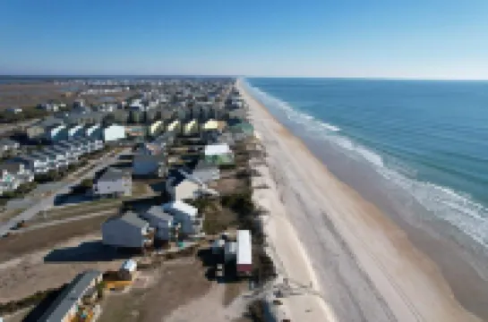 As seen on HGTV's HOUSE HUNTERS in 2023!!  Stunning Views - Steps to the Beach