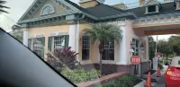 Spacious house near Disney, with 3 bedrooms in Reunion Resort. Free Wi-Fi and TV