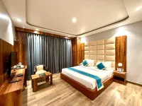 The Landmark Hotel