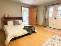 Walk to Acadia Trails - Flying Mountain Apartment