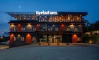 Kyriad Hotel M2 Lampung Hotels near Damar papan, reki yesma