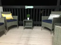 SEASCAPE COZY BEACH HOME 1/2MI. TO OCEAN! SLEEPS 6-Fenced Backyard Hotels in Naples Park