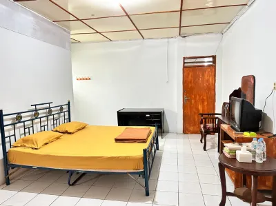 Hotel Palapa Hotel dekat Makam PL Sihombing/ Br ASinaga
