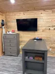 Cabin Unit 4 of 6 with AC and WiFi in serene Paige