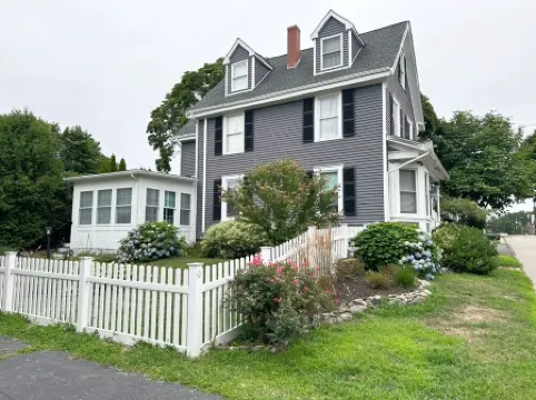 Charming 3-Bedroom Home Near Downtown Portsmouth!