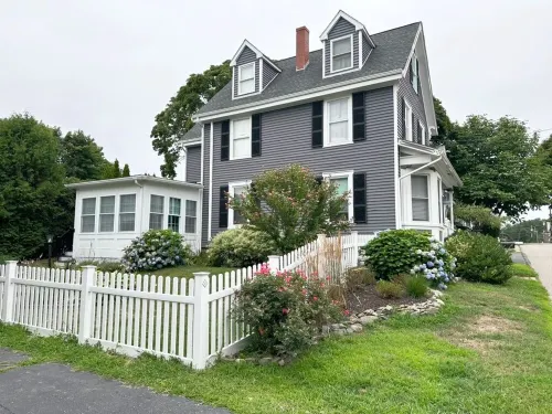 Charming 3-Bedroom Home Near Downtown Portsmouth! Hotels in Kittery