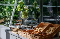 Cézanne Hôtel Spa - servizio colazione