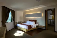 Grand Barakah Hotel Các khách sạn gần Sree Krishna Temple