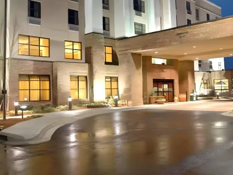 Hampton Inn & Suites Florence-Downtown