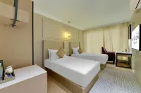 Beacon NIBM Pune Hotel a Mundhva