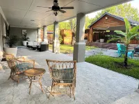 Spacious 4-bedroom house with Hot Tub in beautiful Balch Springs with AC, WiFi