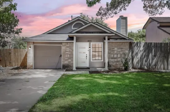 Modern Retreat Near Downtown Round Rock