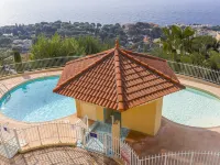 Le Chevalier - Pools