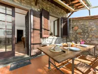 Romiccioli Hotels in Montieri