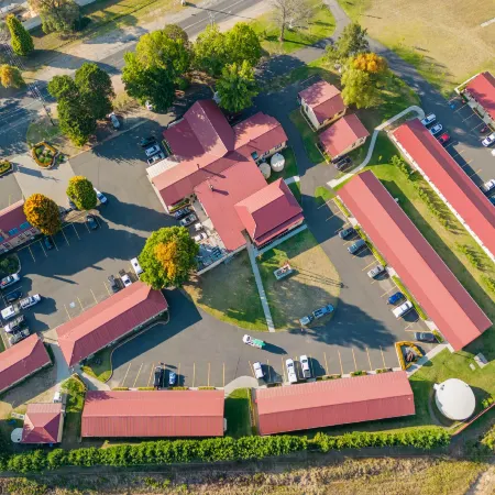 Black Gold Motel