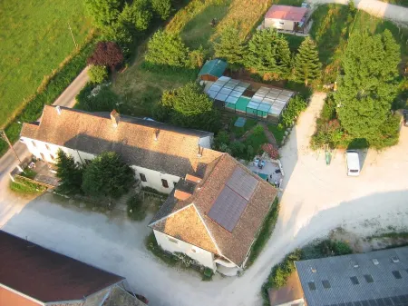 ECOLOGICAL COTTAGE 4 STARS WITH HEATED SWIMMING POOL