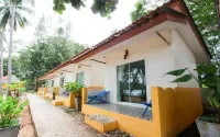 Issara Beach Resort