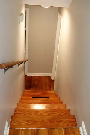 Bring your big family of 10 here! North Macon quite location