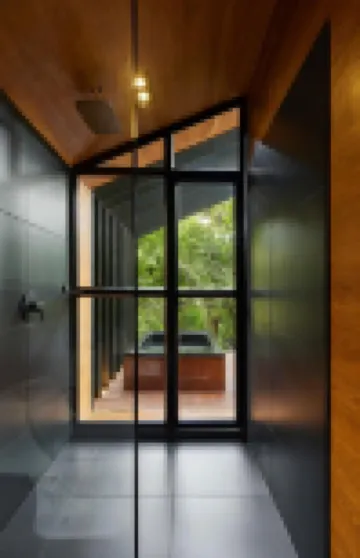 Oculto Refugio de Bosque