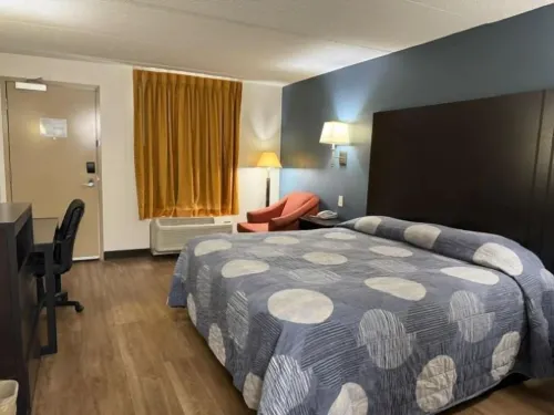 Hilltop Inn Hotels in Gresham Park